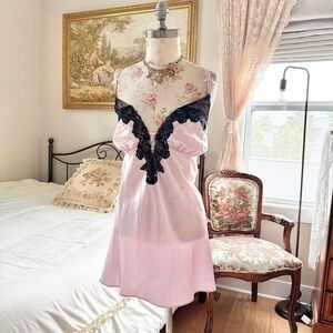 pink black lace slip  90s Fredericks of Hollywood